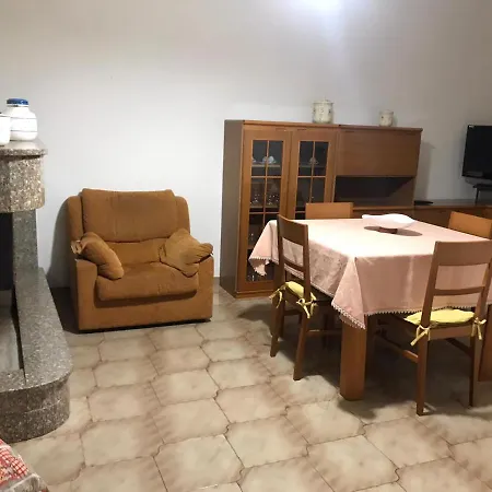 Apartment Luminoso E Spazioso Al Primo Piano